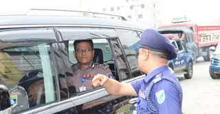 ঢাকা-টাঙ্গাইল মহাসড়কের এলেঙ্গা পরিদর্শন করলেন আইজিপি